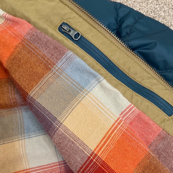 Womens Columbia Spring/Fall Jacket - Picture 7 of 8